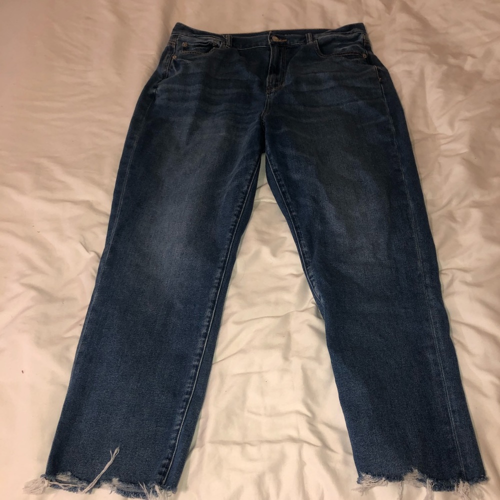 American Eagle Mom Jeans